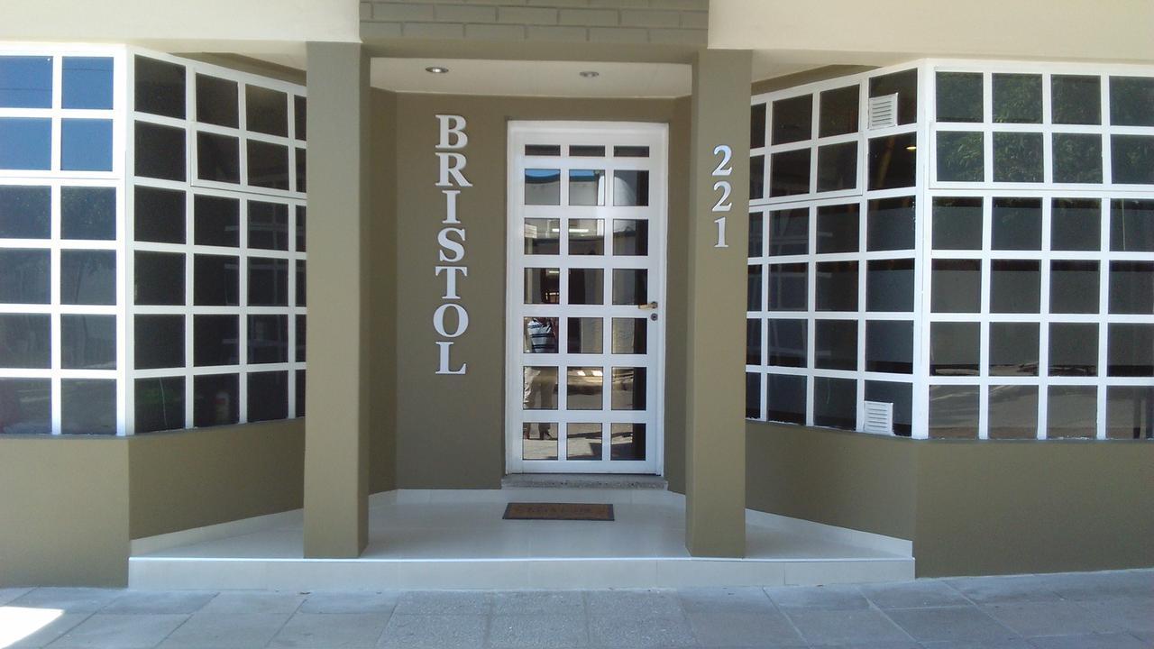Hotel Bristol Paraná Exterior foto